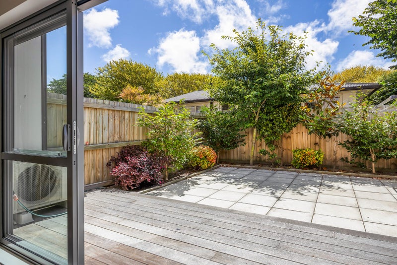 4/118 Champion Street, Edgeware, Christchurch - Carousel 2