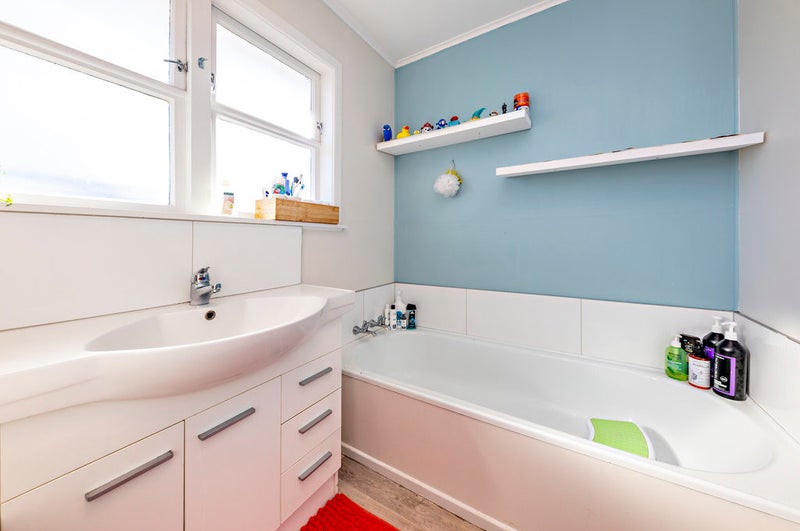 62 Orams Road, Hillpark, Auckland - Carousel 14