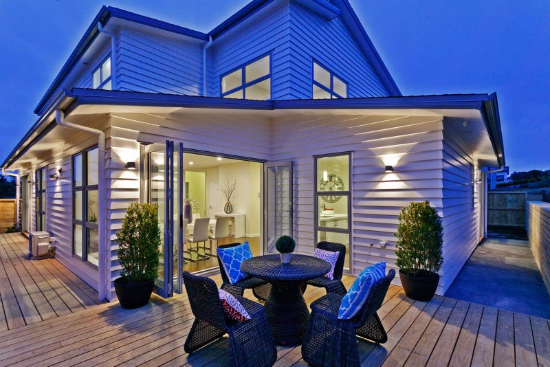29 Remuremu Street, Long Bay, Auckland - Carousel 2