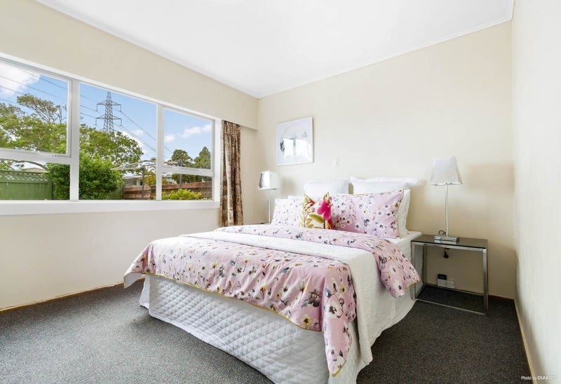 1/164 Halsey Drive, Mount Roskill, Auckland - Carousel 2