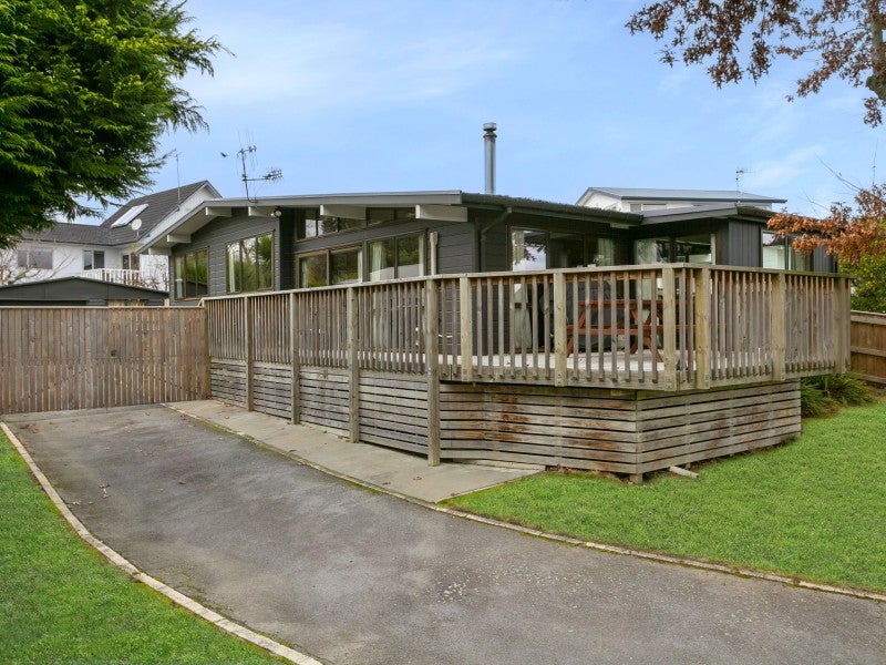 6 Kensington Place, Richmond Heights, Taupo - Carousel 16