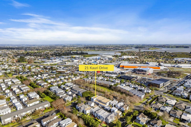 21 Kauri Drive, Takanini, Auckland - Carousel 16