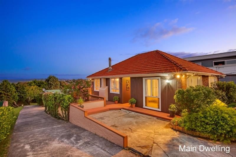 81 Litten Road, Cockle Bay, Auckland - Carousel 1