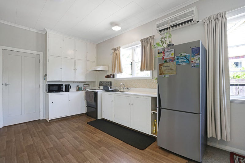 6 Kerr Street, Netherby, Ashburton - Carousel 2