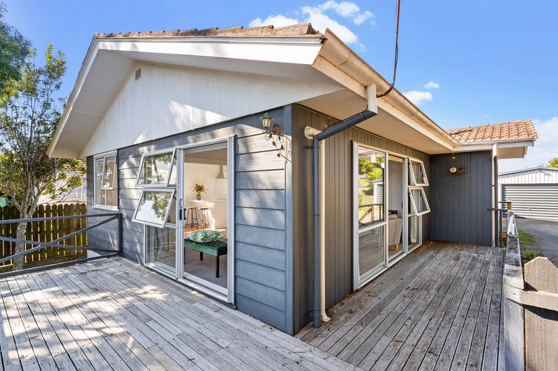 10 Hinerau Street, Henderson, Auckland - Carousel 2