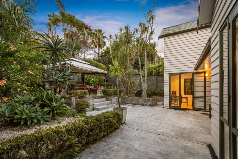 6 Onepoto Road, Hauraki, Auckland - Carousel 2