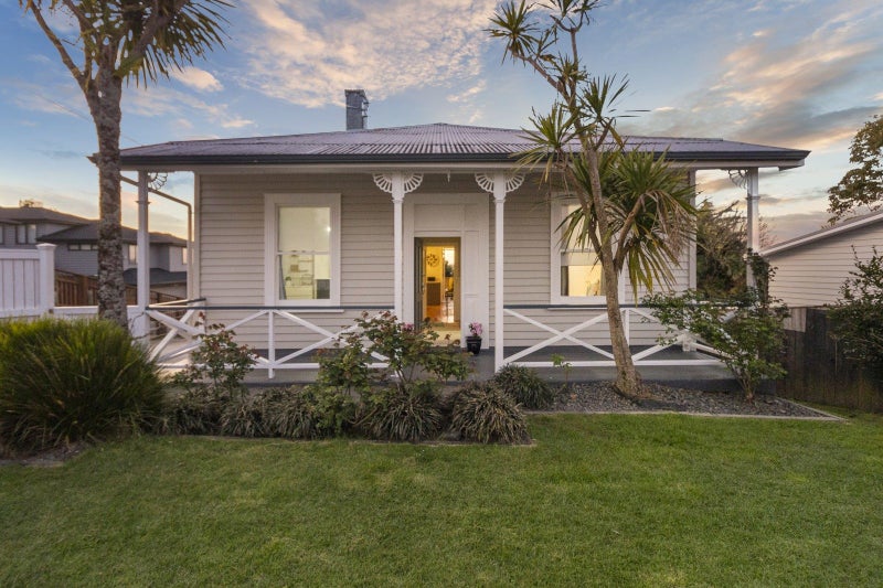 1/66 Verran Road, Birkdale, Auckland - Carousel 1