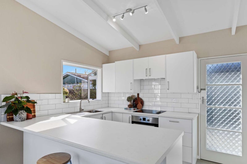 34B Somerset Road, Springvale, Whanganui - Carousel 2