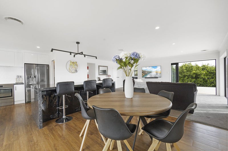 50 Appleton Lane, Eureka - Carousel 2