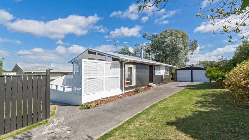 45 Felton Mathew Avenue, Saint Johns, Auckland - Carousel 2