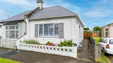 34 Baker Street, Caversham, Dunedin - Carousel 1