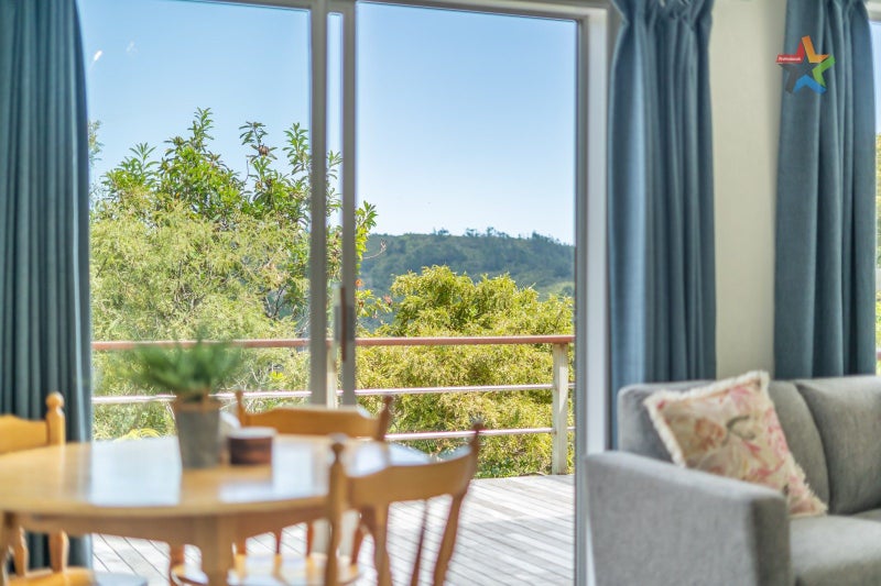 151 Kamahi Street, Stokes Valley, Lower Hutt - Carousel 2