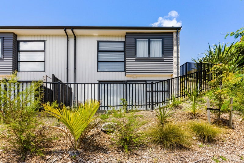 82 Alford Street, Waterview, Auckland - Carousel 16
