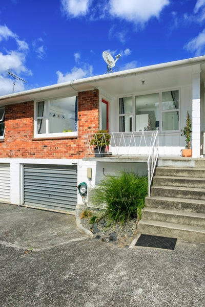 2/26 Rangatira Road, Birkenhead, Auckland - Carousel 1