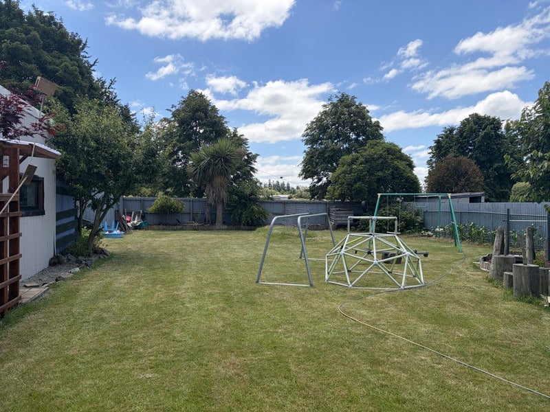 4 McDonald Street, Netherby, Ashburton - Carousel 2