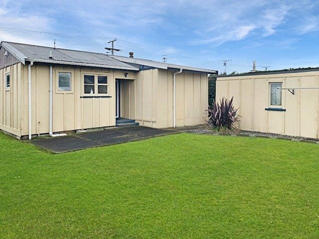 8A Edinburgh Terrace, Foxton Beach, Foxton - Carousel 2
