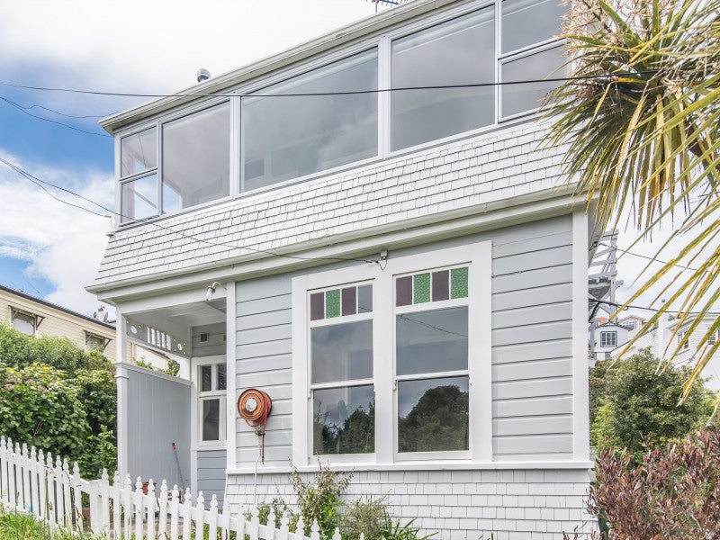 27 Grass Street, Roseneath, Wellington - Carousel 1