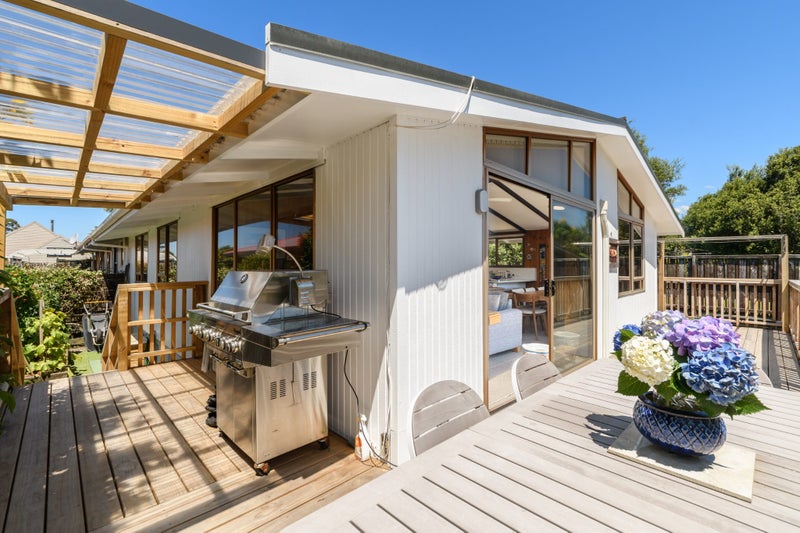 8B Waikare Place, Welcome Bay, Tauranga - Carousel 2