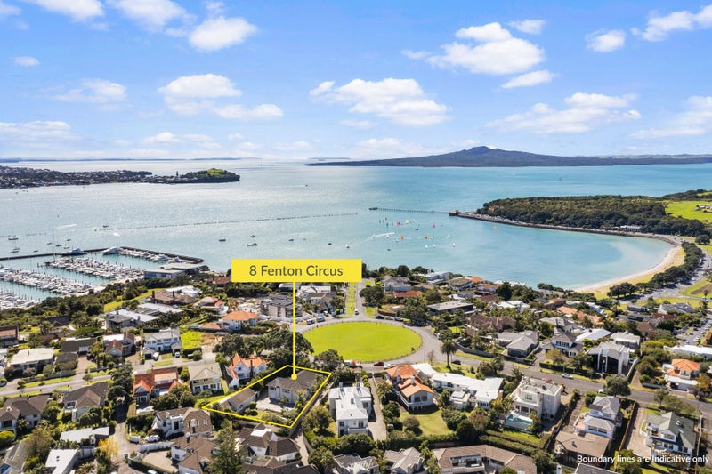 8 Fenton Circus, Orakei, Auckland - Carousel 1