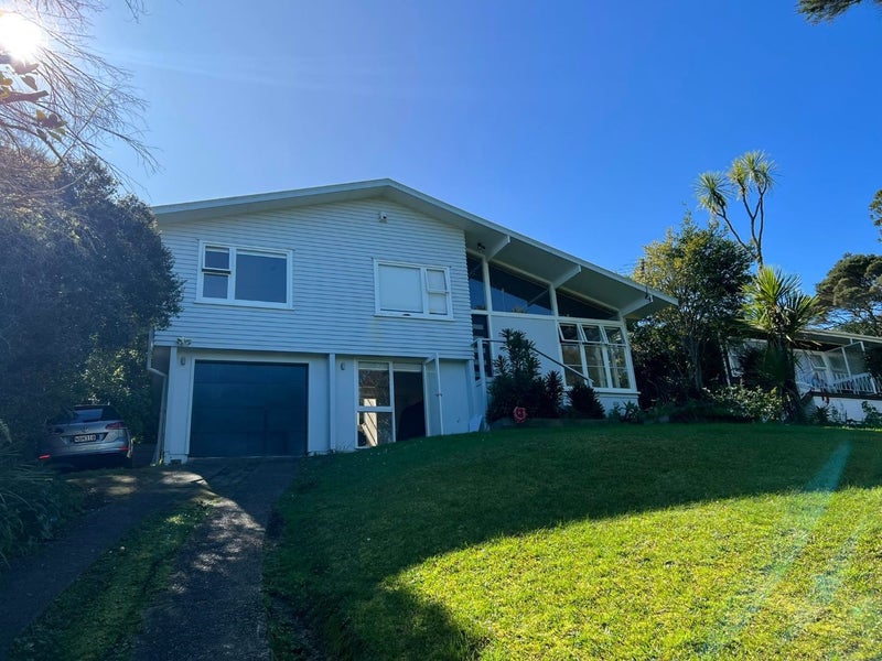 10 Kororo Street, Northcote, Auckland - Carousel 2