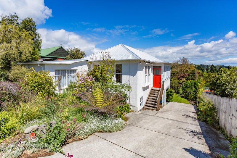 76 Hackthorne Road, Cashmere, Christchurch - Carousel 1