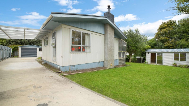 37 Einstein Street, Outer Kaiti, Gisborne - Carousel 1