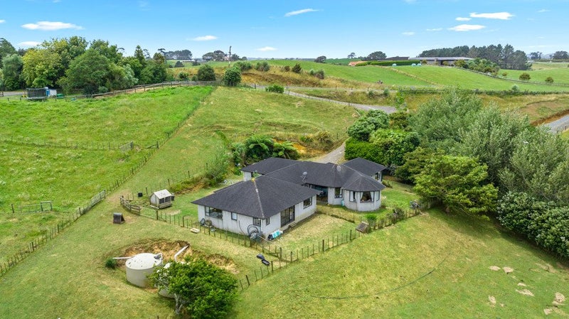 237 Smith Road, Waiuku - Carousel 2