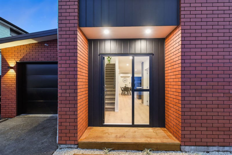 17 Ogilvie Avenue, Chartwell, Hamilton - Carousel 23