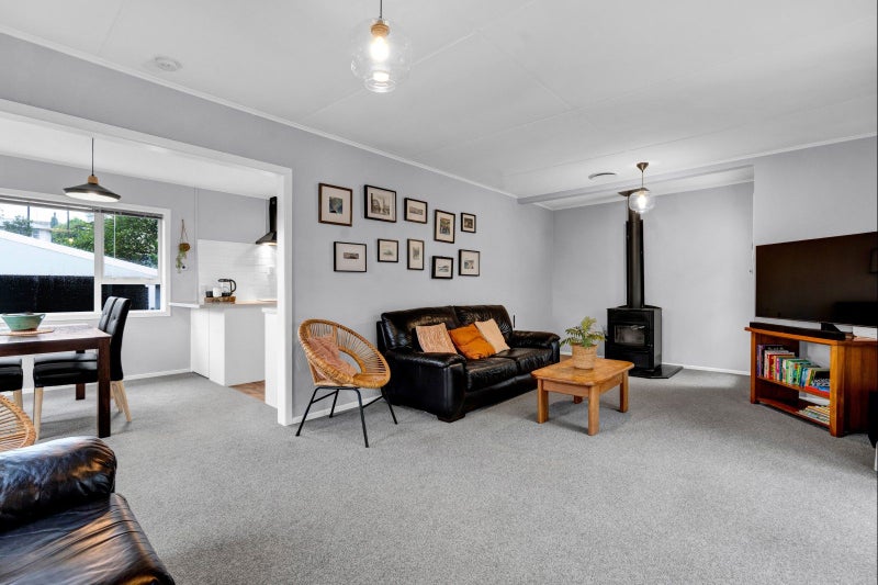 66 Huatoki Street, Vogeltown, New Plymouth - Carousel 2