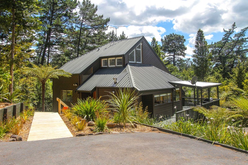 144 The Avenue, Lucas Heights, Auckland - Carousel 2