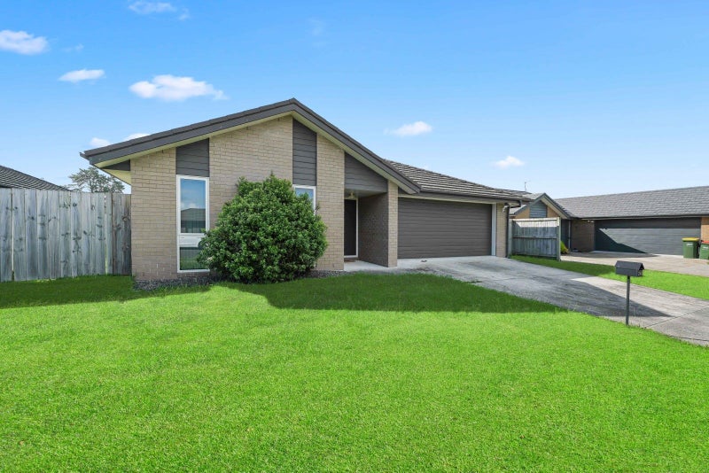 245 Dixon Road, Fitzroy, Hamilton - Carousel 1