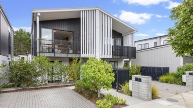 3 Awamarino Way, Westgate, Auckland - Carousel 1