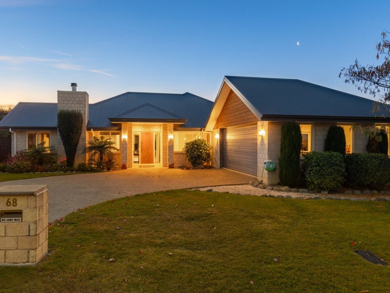 68 Hillcrest Avenue, Witherlea, Blenheim - Carousel 23