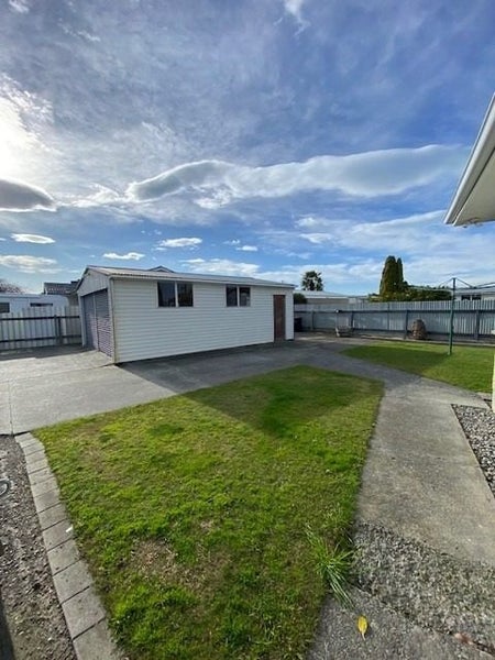 4 Barnett Place, Pirimai, Napier - Carousel 12