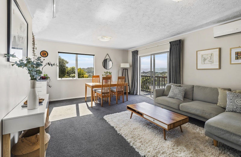 4B Sarah Way, Crofton Downs, Wellington - Carousel 1