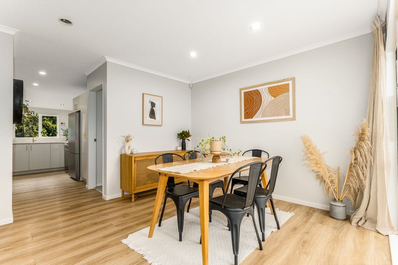 57 Kapiti Crescent, Titahi Bay, Porirua - Carousel 1