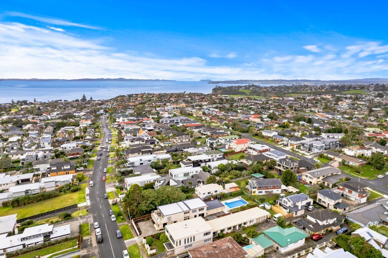 44 Takutai Avenue, Half Moon Bay, Auckland - Carousel 48