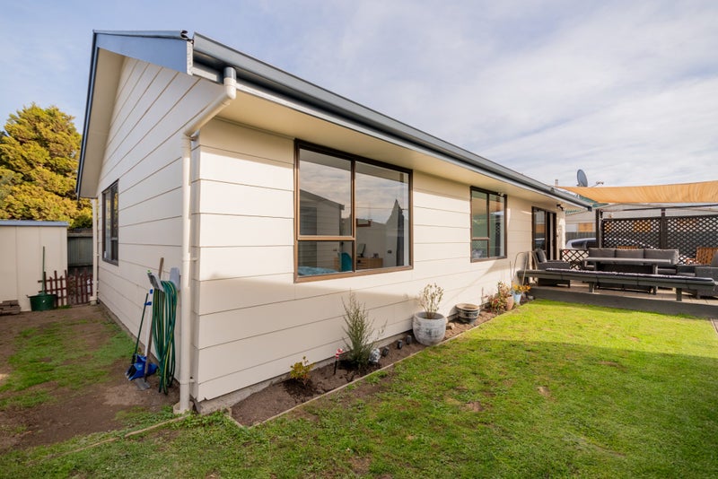 2/59 Branston Street, Hornby, Christchurch - Carousel 14