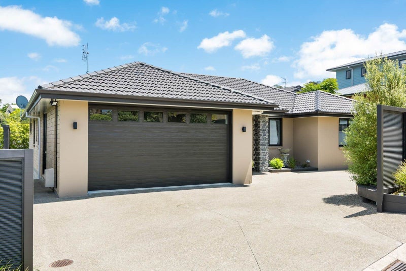 19 Andre Rise, Stanmore Bay, Whangaparaoa - Carousel 1
