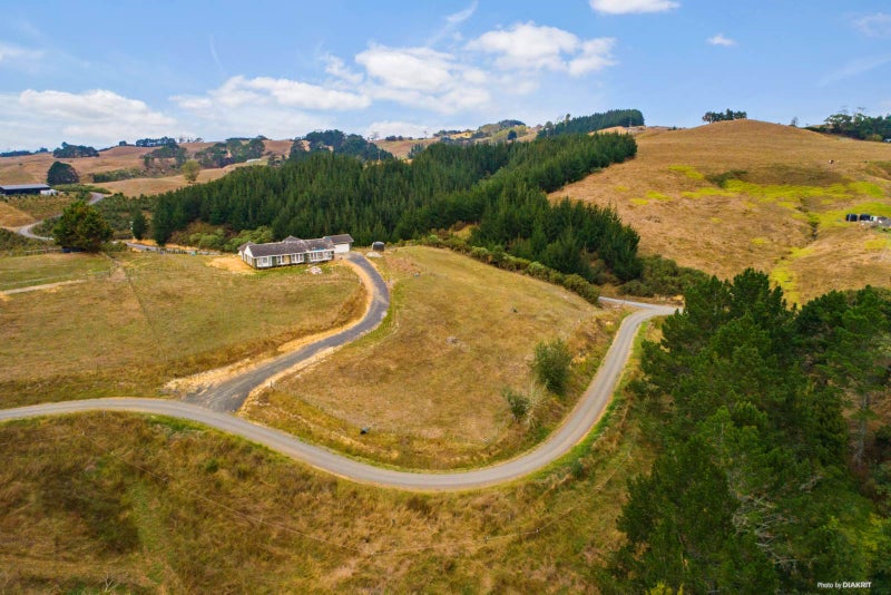 100 Mcintyre Road, Mercer - Carousel 2