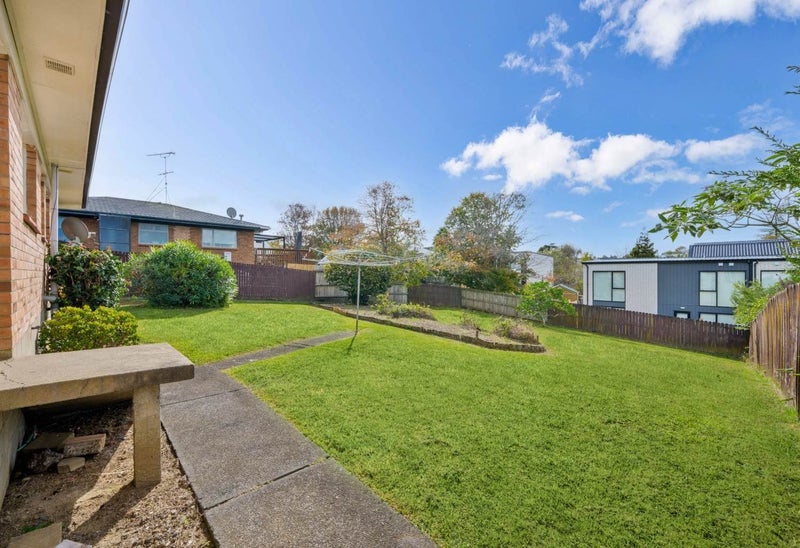 21 Pegler Drive, Howick, Auckland - Carousel 2