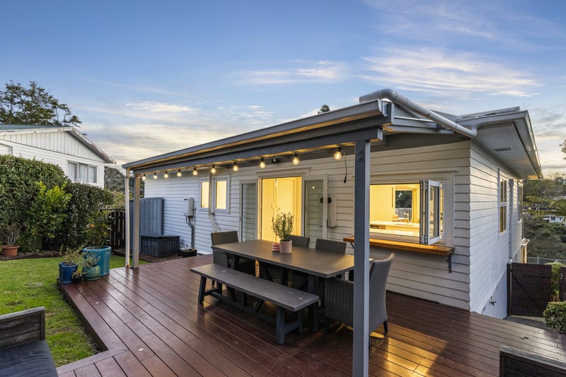 35 Lanigan Street, Birkdale, Auckland - Carousel 1