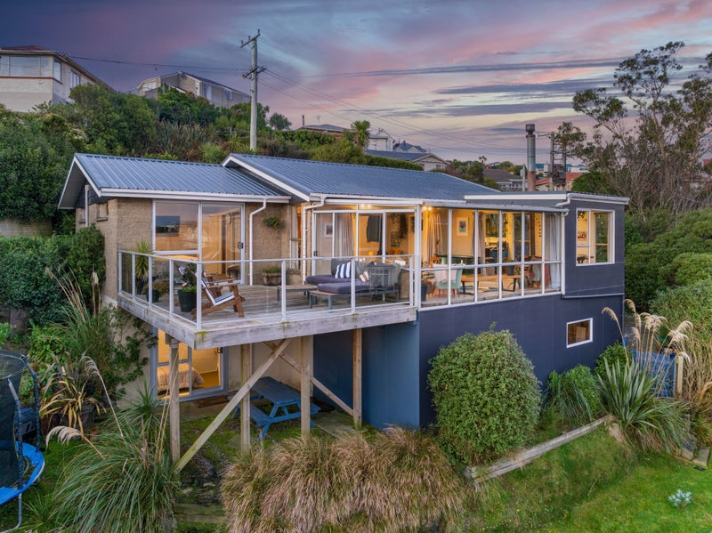 58 Tomahawk Road, Andersons Bay, Dunedin - Carousel 1