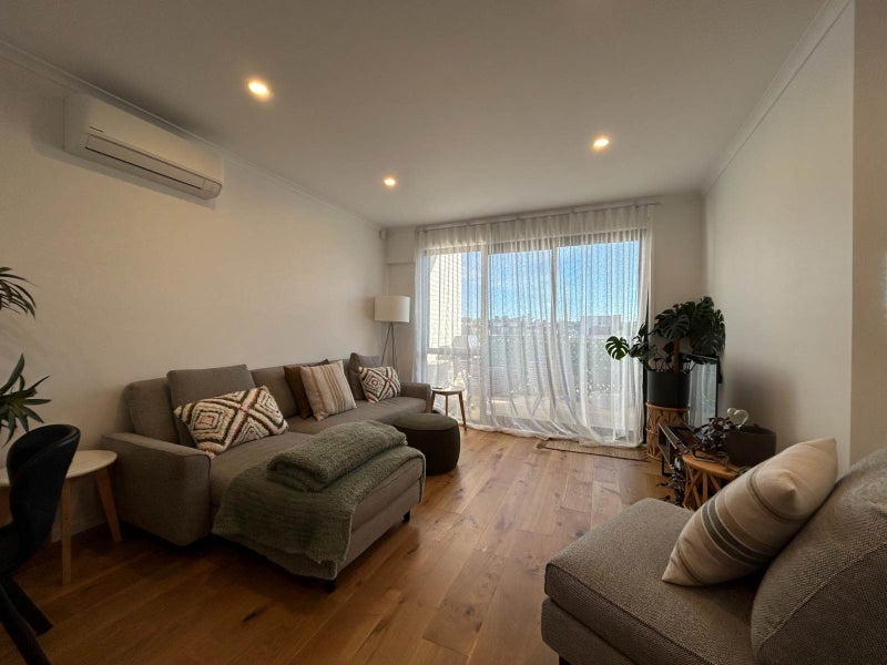 8/2 Pohatu Lane, Saint Johns, Auckland - Carousel 2