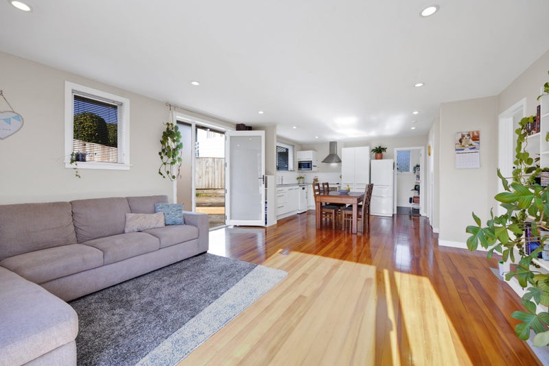 19 Blackmore Street, Lynmouth, New Plymouth - Carousel 1