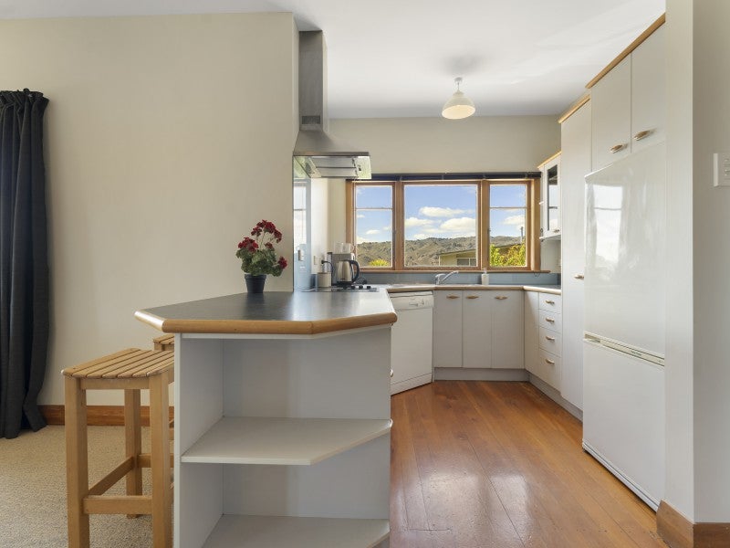 14 Athenry Road, Bridge Hill, Alexandra - Carousel 2