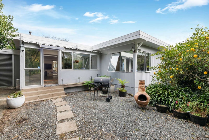 12 De Havilland Place, Onerahi, Whangarei - Carousel 1