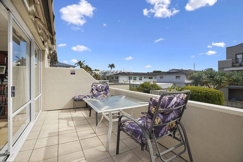 4/18 Speight Road, Kohimarama, Auckland - Carousel 2