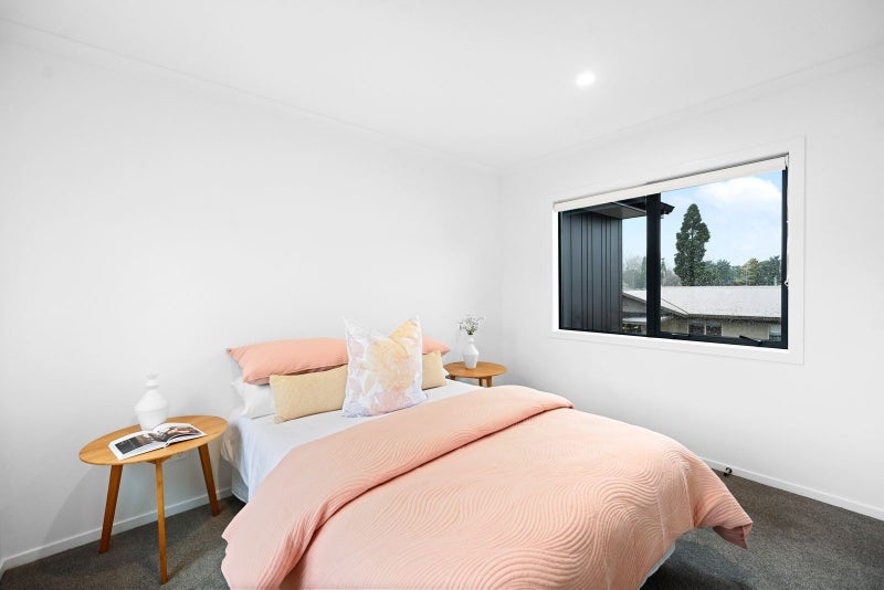 8 Johnson Street, Dinsdale, Hamilton - Carousel 12