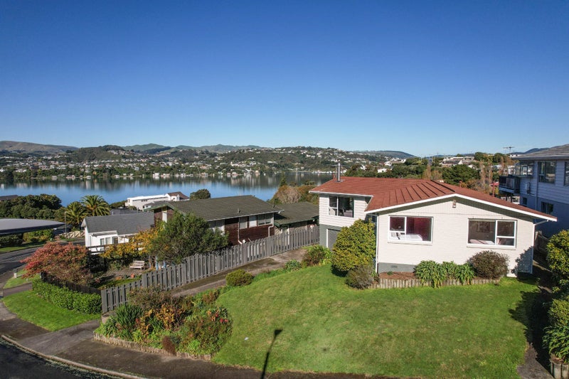 46 Truro Road, Camborne, Porirua - Carousel 1
